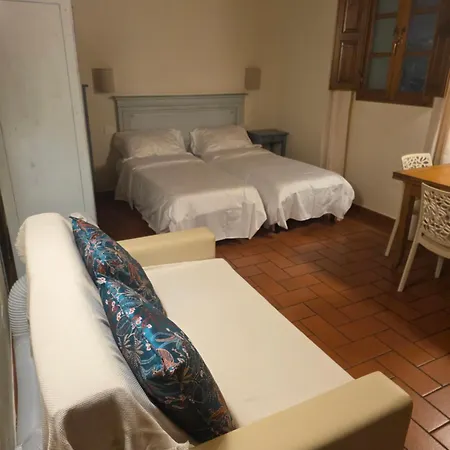 雷比亚诺住宅酒店 乡村民宿 *